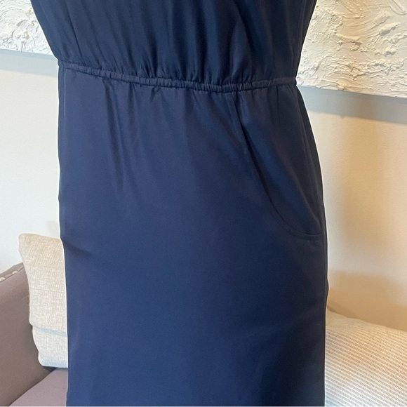 Banana Republic Geometric Cutout Neckline Dress Navy Blue Sz 00P Petite NWT - Picture 3 of 8